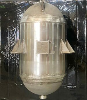 What is a stainless steel pressure vessel?